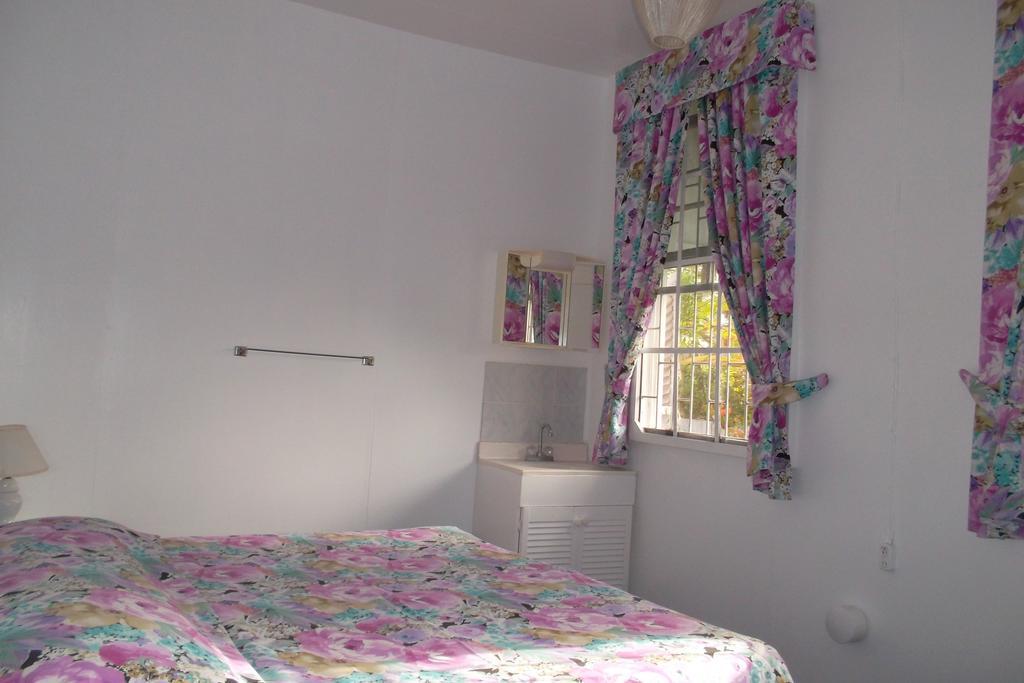 Beach Guest House Cleverdale Бриджтаун Номер фото